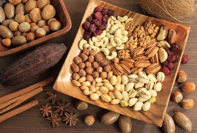 Fresh Almond Cashew Pistachio Walnut 